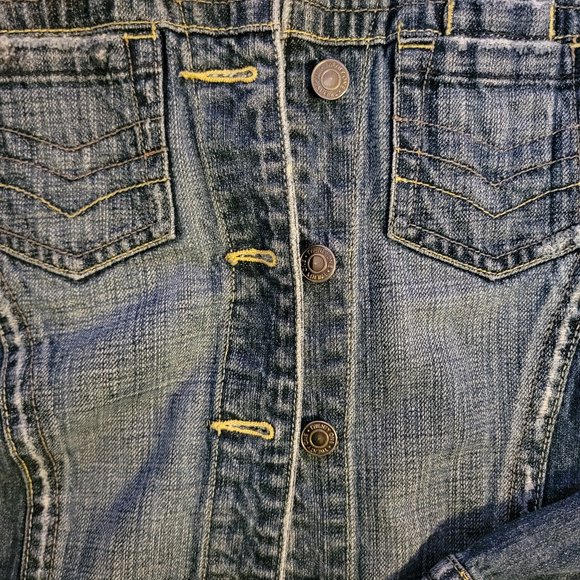 21 Distressed Jean Jacket - Picture 10 of 13